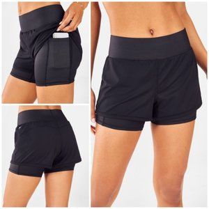 NWT Olesia Short Black M
